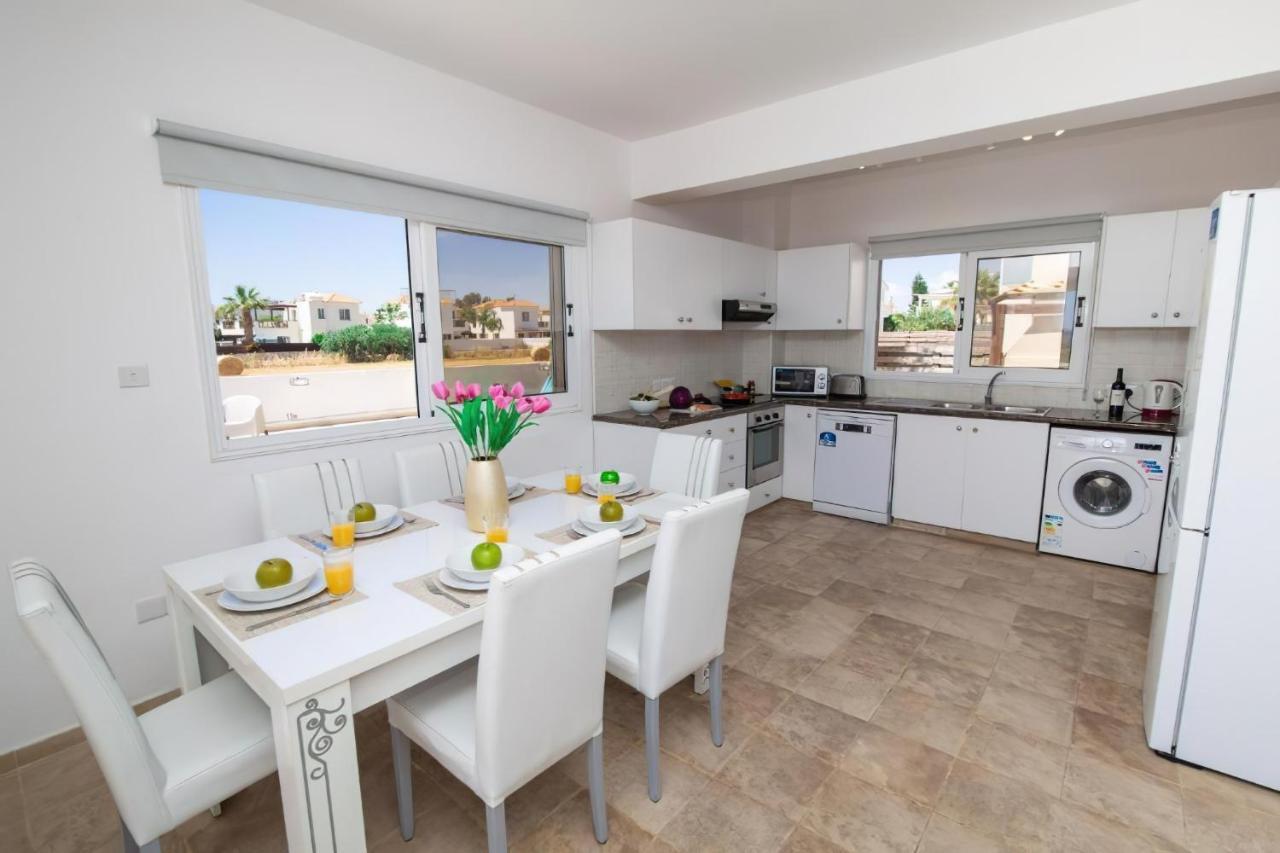 Villa Suncity Boutique Beachfront Agia Napa Exterior foto